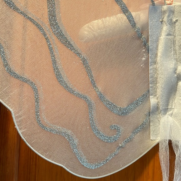 White Pixie Halloween 2 piece costume,used as Angel for Christmas pageant - Picture 11 of 12